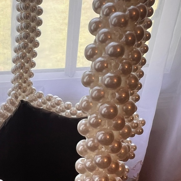 Beaded/Pearl Handmade Tote. White. Satin lined Interior. - Picture 11 of 15